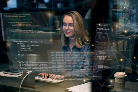 Meta Tech Chief Says AI Could Make Many Apps ‘Irrelevant’