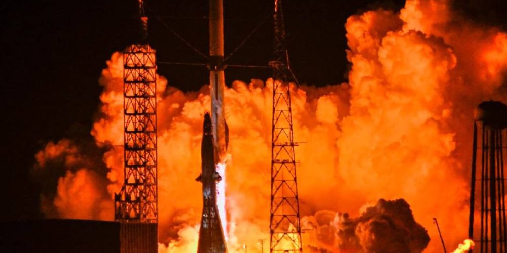 Blue Origin’s New Glenn Rocket Explodes During Launch Pad Test in Florida