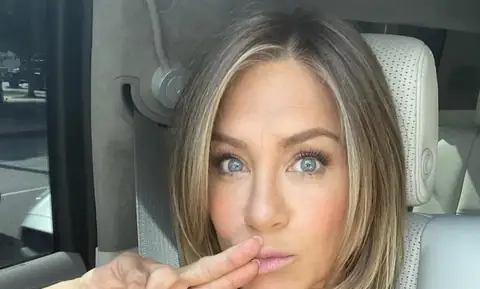 5 Least-Known Secrets to Jennifer Aniston’s Graceful Aging