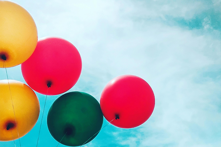 How long can helium balloons stay inflated?