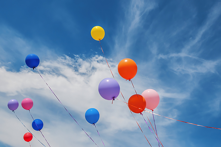 How long can helium balloons stay inflated?